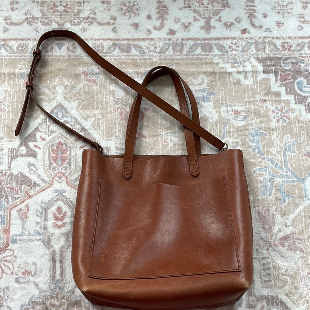 Elegant Brown Leather Tote Bag